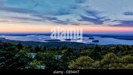 Vue aérienne de Bar Harbor et ses environs ,de Cadillac Mountain. Banque D'Images
