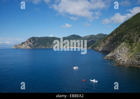 Vue panoramique à la côte nord, en direction de Monterosso al Mare, Cinque Terre Ligurie Italie Banque D'Images