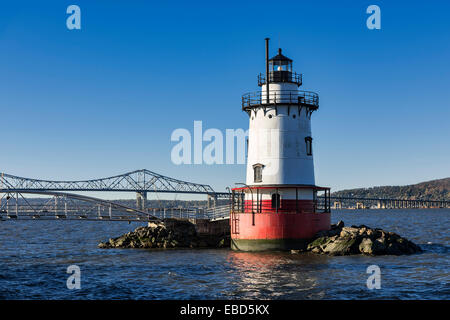 Phare de Sleepy Hollow (aka Tarrytown Lighthouse et Kingsland Point Lighthouse), Sleepy Hollow, New York, USA Banque D'Images