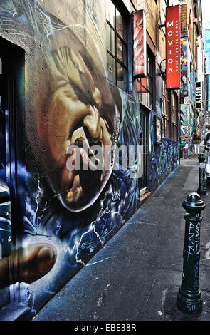 Un couvert de graffitis dans le CBD de Melbourne, Victoria, Australie Banque D'Images