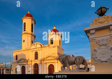 La Cathédrale de l'Immaculée Conception, Parque Jose Marti, Cienfuegos, Cuba, Antilles, Caraïbes Banque D'Images