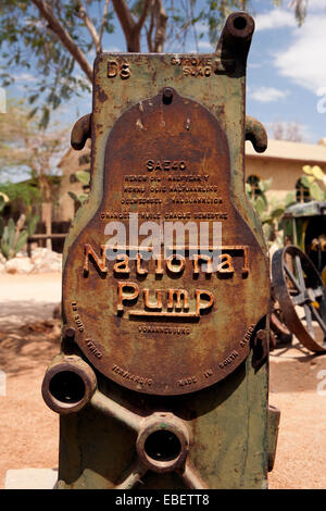Ancienne pompe nationale en Solitaire - Khomas Region, Namibie, Afrique Banque D'Images