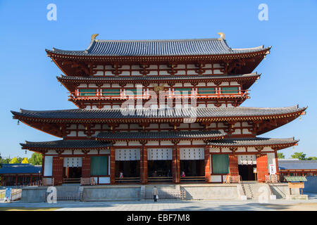 Au hall principal du Temple Yakushiji (Site du patrimoine mondial de l'UNESCO), Nara, Japon, Kansai Banque D'Images