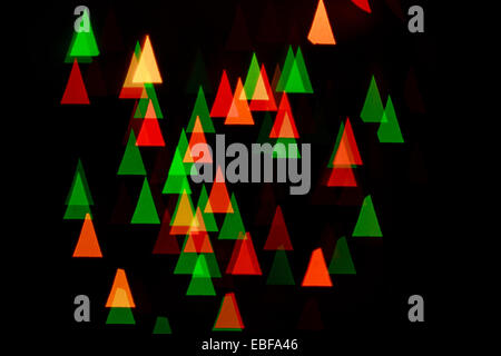 Résumé fond multicolore de lumières en forme de triangles pas dans l'accent Banque D'Images