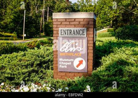 Panneau d'entrée d'Elvis Birthplace Museum de Tupelo Mississippi Banque D'Images