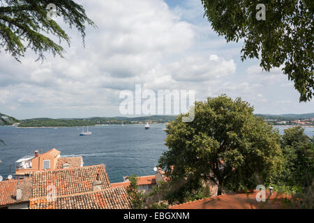 Rovinj est une ville romantique en Croatie situé sur la mer Adriatique du nord situé sur la côte ouest de la péninsule istrienne, j Banque D'Images