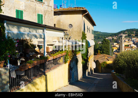 Via San Francesco, Fiesole, près de Florence, Toscane, Italie Banque D'Images