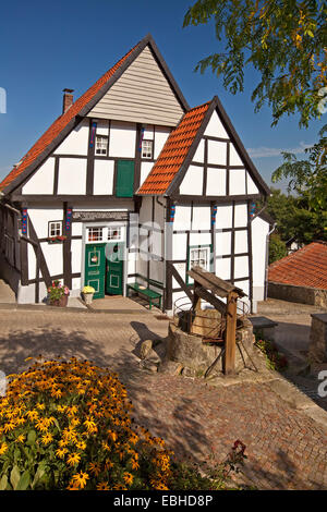 Maisons à colombages dans la vieille ville de Tecklenburg, Allemagne, Rhénanie du Nord-Westphalie, Tecklenburg, Ringhotel Teutoburger Wald Banque D'Images