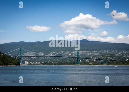 Le pont Lions Gate, le parc Stanley, Vancouver, British Columbia, Canada, Amérique du Nord. Banque D'Images