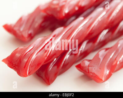 Un close-up de Twizzlers twists candy. Fabriqué par La Compagnie Hershey. Banque D'Images