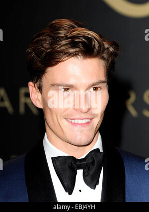 Londres, Royaume-Uni. 1er décembre 2014. Oliver Cheshire assister aux British Fashion Awards 2014 au London Coliseum Londres le 1er décembre 2014 Crédit : Peter Phillips/Alamy Live News Banque D'Images