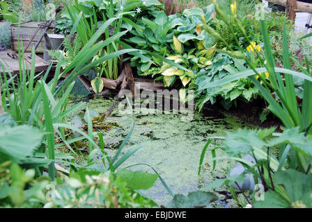 Les ouvriers agricoles Chalet jardin, Chelsea Flower Show 2007, Londres, Royaume-Uni. Banque D'Images