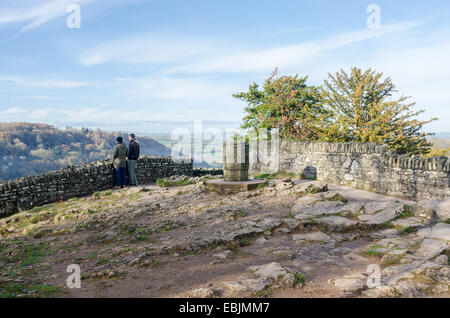 Symonds Yat Rock point vue historique surplombant la vallée de la Wye Banque D'Images