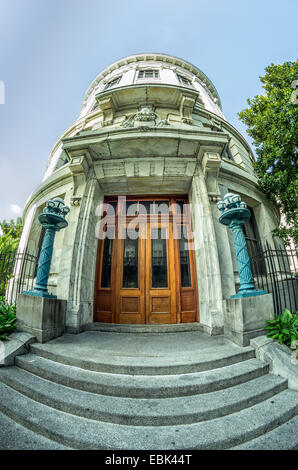 Fish Eye View de l'Édifice de la Cour suprême de Louisiane Entrée latérale dans le quartier français de la Nouvelle Orléans LA USA Banque D'Images