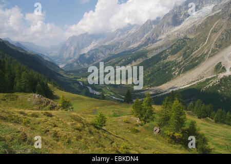 Val Ferret, Italie, Refuge Maison Vieille Banque D'Images