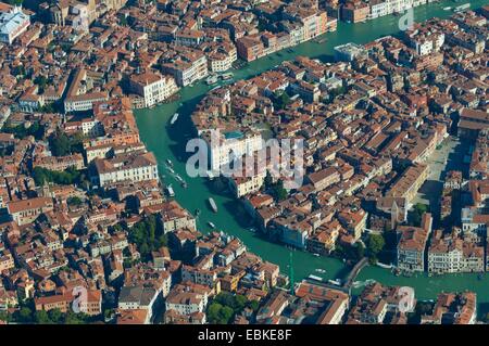 Vue aérienne de grande Canal, Venice, Italy, Europe Banque D'Images
