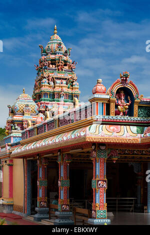 L'Ile Maurice, Port Louis, Sri Mariamman Temple (Maryamen), extérieur peint de couleurs vives Banque D'Images
