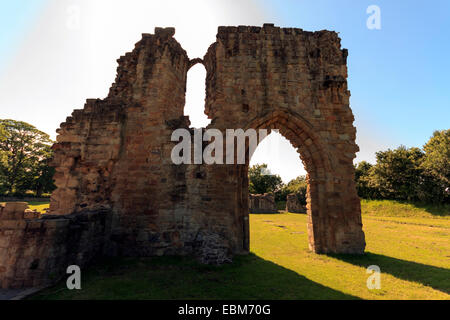 Ruines du 12e siècle, l'abbaye Basingwerk, St Asaph, Flintshire, au nord du Pays de Galles, Royaume-Uni Banque D'Images