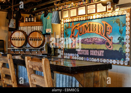 Signer et bar, La Cumbre Brewing Company, Albuquerque, Nouveau Mexique USA Banque D'Images