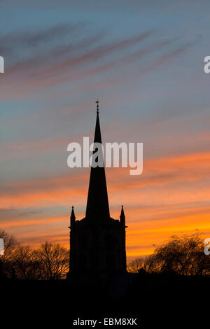 L'église Holy Trinity au coucher du soleil, Stratford-upon-Avon, Warwickshire, England, UK Banque D'Images