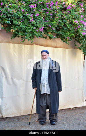 Portrait de Sufi vivant dans la résidence de Cheikh Nazim Al-Haqqani, chef de l'Ordre Soufi Naqshbandi-Haqqani, Lefke, Chypre du Nord Banque D'Images