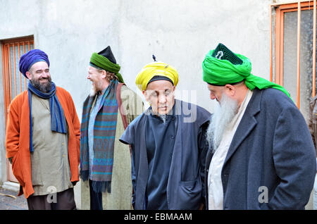 Portrait de Sufi vivant dans la résidence de Cheikh Nazim Al-Haqqani, chef de l'Ordre Soufi Naqshbandi-Haqqani, Lefke, Chypre du Nord Banque D'Images