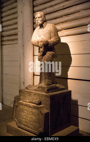 Statue de Joseph Pilsudski sculptées dans le sel par les mineurs de la mine de sel de Wieliczka, Cracovie, Pologne Banque D'Images