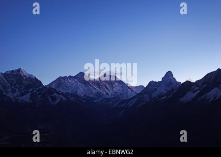 L'aube avec Nuptse, Everest, Lhotse, Ama Dablam, Népal, Khumbu Himal Banque D'Images