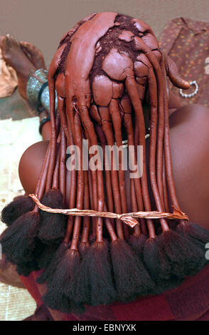 Coiffure traditionnelle d'une femme de tribu Himba, Namibie Banque D'Images