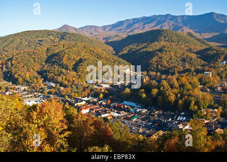 Gatlinburg, Tennessee, à proximité de Great Smoky Mountains National Park, à l'automne. Banque D'Images