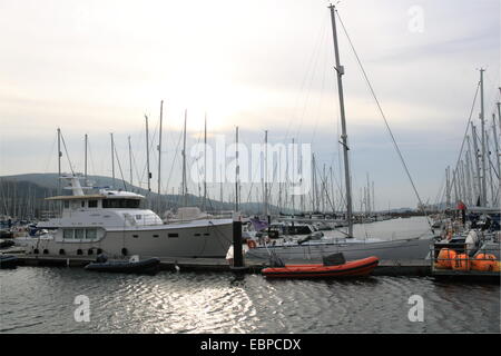 Largs Yacht Haven Marina, North Ayrshire, Ecosse, Grande-Bretagne, Royaume-Uni, UK, Europe Banque D'Images