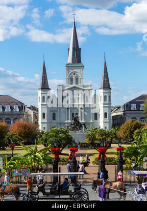 La Cathédrale St Louis, Jackson Square, Quartier français, la Nouvelle Orléans, Louisiane, USA Banque D'Images