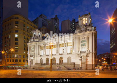 Hôtel de ville (Camara Municipal), crépuscule, Cinelandia, Centro, Rio de Janeiro, Brésil, Amérique du Sud Banque D'Images