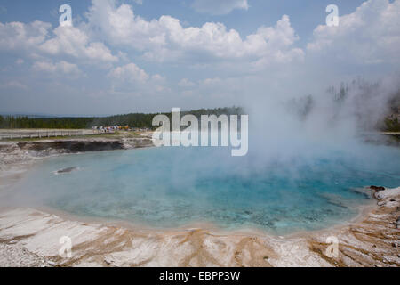 Excelsior Geyser cratère, Midway Geyser Basin, Parc National de Yellowstone, UNESCO World Heritage Site, Wyoming, USA Banque D'Images