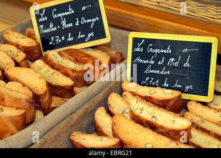 Nyons, pâtisseries locales traditionnelles, France, Provence, Trigance Banque D'Images