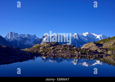 Lac Blanc, massif du Mont Blanc, Chamonix, Haute-Savoie, France Banque D'Images