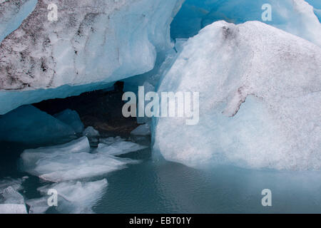 Glacier Nigardsbreen avec l'eau de fusion, la Norvège, le Parc National de Jostedalsbreen Banque D'Images