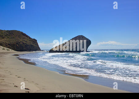 M¾Nsul Beach, en Espagne, en Andalousie, le parc national de Cabo de Gata Banque D'Images