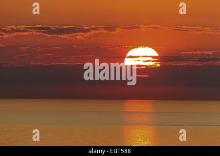 Coucher du soleil à la mer du Nord, Allemagne, Schleswig-Holstein, Helgoland Banque D'Images
