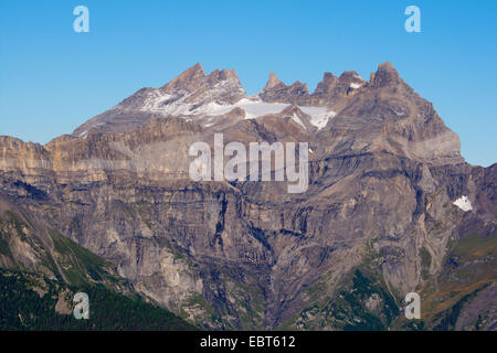 Dents du Midi au sommet et Morcles pliage, Suisse, Valais Banque D'Images