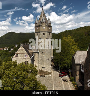 Altena Castle avec première auberge de jeunesse du monde, l'Allemagne, en Rhénanie du Nord-Westphalie, Rhénanie-Palatinat, Altena Banque D'Images