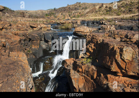 Cascade de la rivière Treur River près de Sefogane und Bourke's Luck potholes, Afrique du Sud, Mpumalanga, Panorama Route, Graskop Banque D'Images