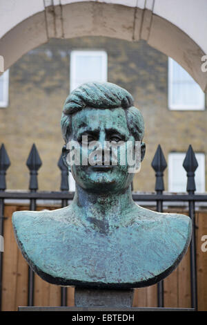 Sculpteur Jacques Lipchitz's 1965 Buste de John Kennedy, Marylebone Road, Londres, Angleterre Banque D'Images