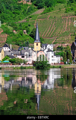 Alf village Vallée de la Moselle, l'Allemagne, Rhénanie-Palatinat Banque D'Images