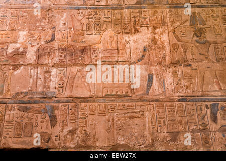 Secours et de restes de peinture murale à la peinture du temple de Louxor, Egypte, Luxor Banque D'Images