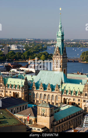 Hôtel de ville de Hambourg pour l'Alster, Hamburg, Allemagne Banque D'Images