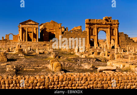 Ruines de la ville romaine Sufetula près de Sbeitla, Tunisie Banque D'Images