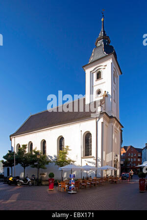 Église évangélique de Dinslaken dans la région du Bas Rhin, l'Allemagne, en Rhénanie du Nord-Westphalie, Ruhr, Dinslaken Banque D'Images