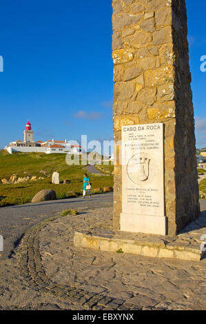 Le phare de Cabo da Roca au Cap da Roca, district de Lisbonne, Sintra, Portugal, Europe de la côte Banque D'Images