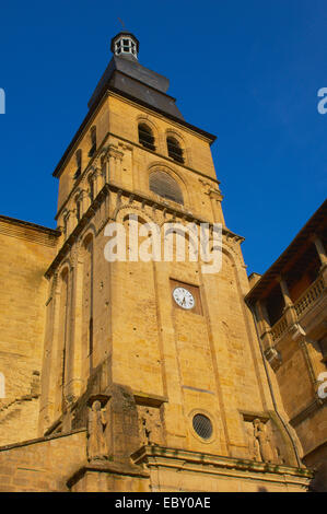 La cathédrale Saint-Sacerdos de Sarlat, ou Sarlat-la-Canéda, Dordogne, Aquitaine, France, Europe Banque D'Images